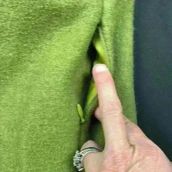 Icelandic Designs women’s size small wool short button up lined jacket pockets - Picture 6 of 9